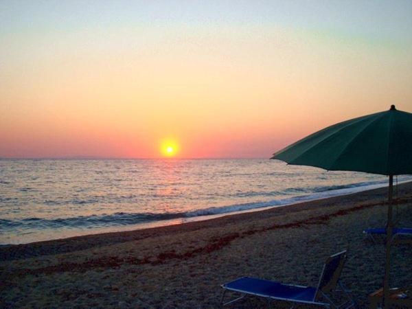 Ξενοδοχείο Διόνυσος Μύτικας Εξωτερικό φωτογραφία