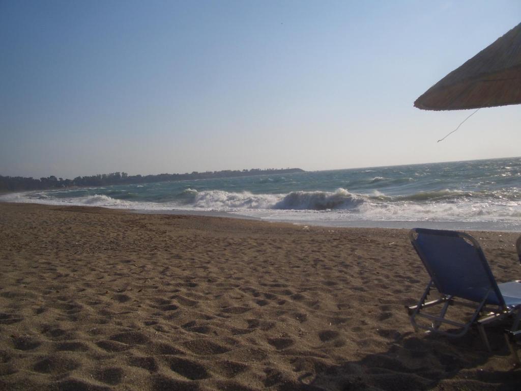 Ξενοδοχείο Διόνυσος Μύτικας Εξωτερικό φωτογραφία