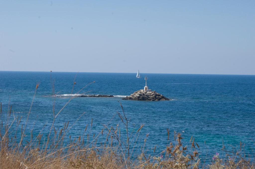 Ξενοδοχείο Διόνυσος Μύτικας Εξωτερικό φωτογραφία